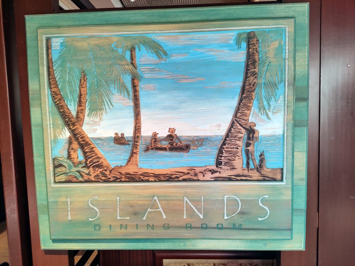 islands dining room Pirates & Princesses